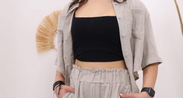 Стильный костюм из мягкого нежного льна