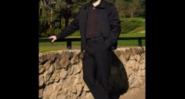 Un model simplu, comod și ușor de integrat în orice ținută.