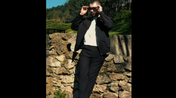 Un model clasic care rămâne mereu actual.